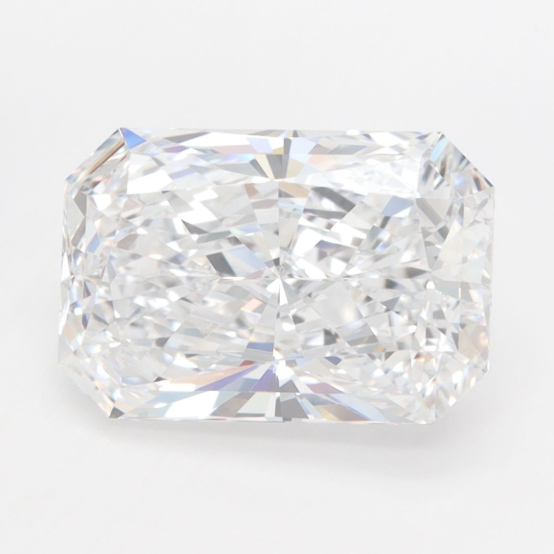 Loose Diamond - RADIANT 4.06ct D IF: Loose Diamond - RADIANT 4.06ct D IF Source: This is a real non-mined Diamond that has been grown in a lab Shape: RADIANT Carats: 4.06 Color: D Clarity: IF Certification: IGI Video: Video Link