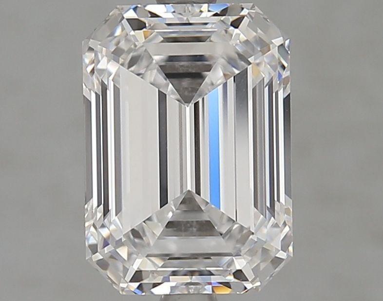 Loose Diamond - EMERALD 3.04ct D VVS1: Loose Diamond - EMERALD 3.04ct D VVS1 Source: This is a real non-mined Diamond that has been grown in a lab Shape: EMERALD Carats: 3.04 Color: D Clarity: VVS1 Certification: GIA Video: Video Link