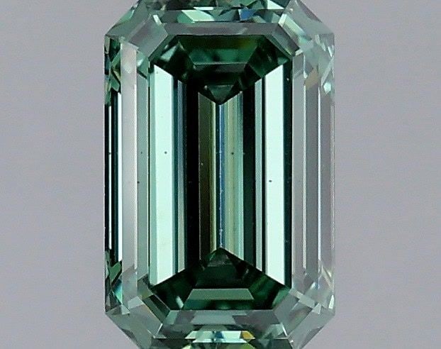 Loose Diamond - EMERALD 1.03ct Fancy Vivid Green VS2: Loose Diamond - EMERALD 1.03ct Fancy Vivid Green VS2 Source: This is a real non-mined Diamond that has been grown in a lab Shape: EMERALD Carats: 1.03 Color: Fancy Vivid Green Certification: IGI Video