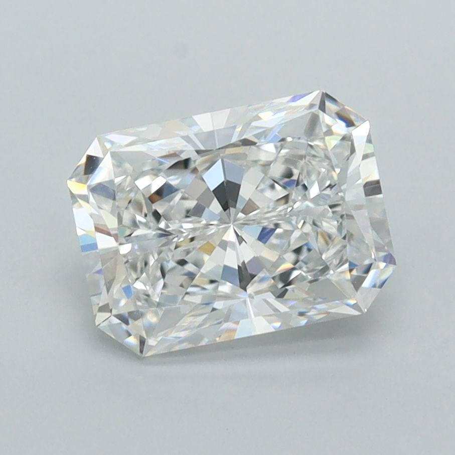 Loose Diamond - RADIANT 1.87ct D VVS2: Loose Diamond - RADIANT 1.87ct D VVS2 Source: This is a real non-mined Diamond that has been grown in a lab Shape: RADIANT Carats: 1.87 Color: D Clarity: VVS2 Certification: IGI Video: Video Link