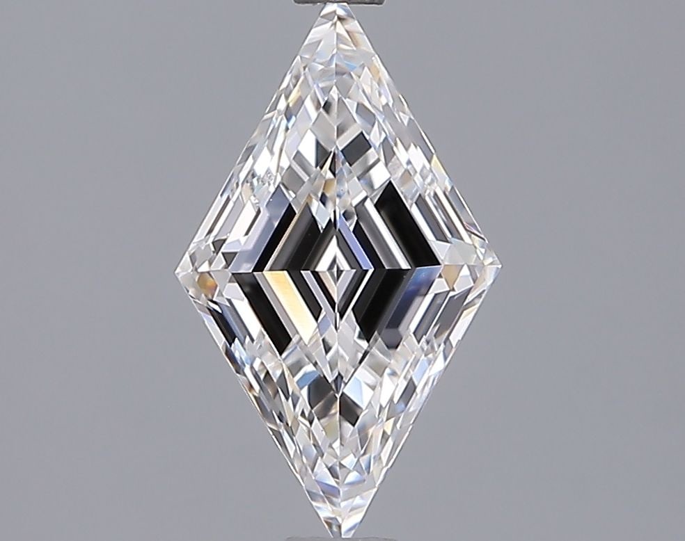 Loose Diamond - LOZENGE 1.46ct E VVS2: Loose Diamond - LOZENGE 1.46ct E VVS2 Source: This is a real non-mined Diamond that has been grown in a lab Shape: LOZENGE Carats: 1.46 Color: E Clarity: VVS2 Certification: IGI Video: Video Link