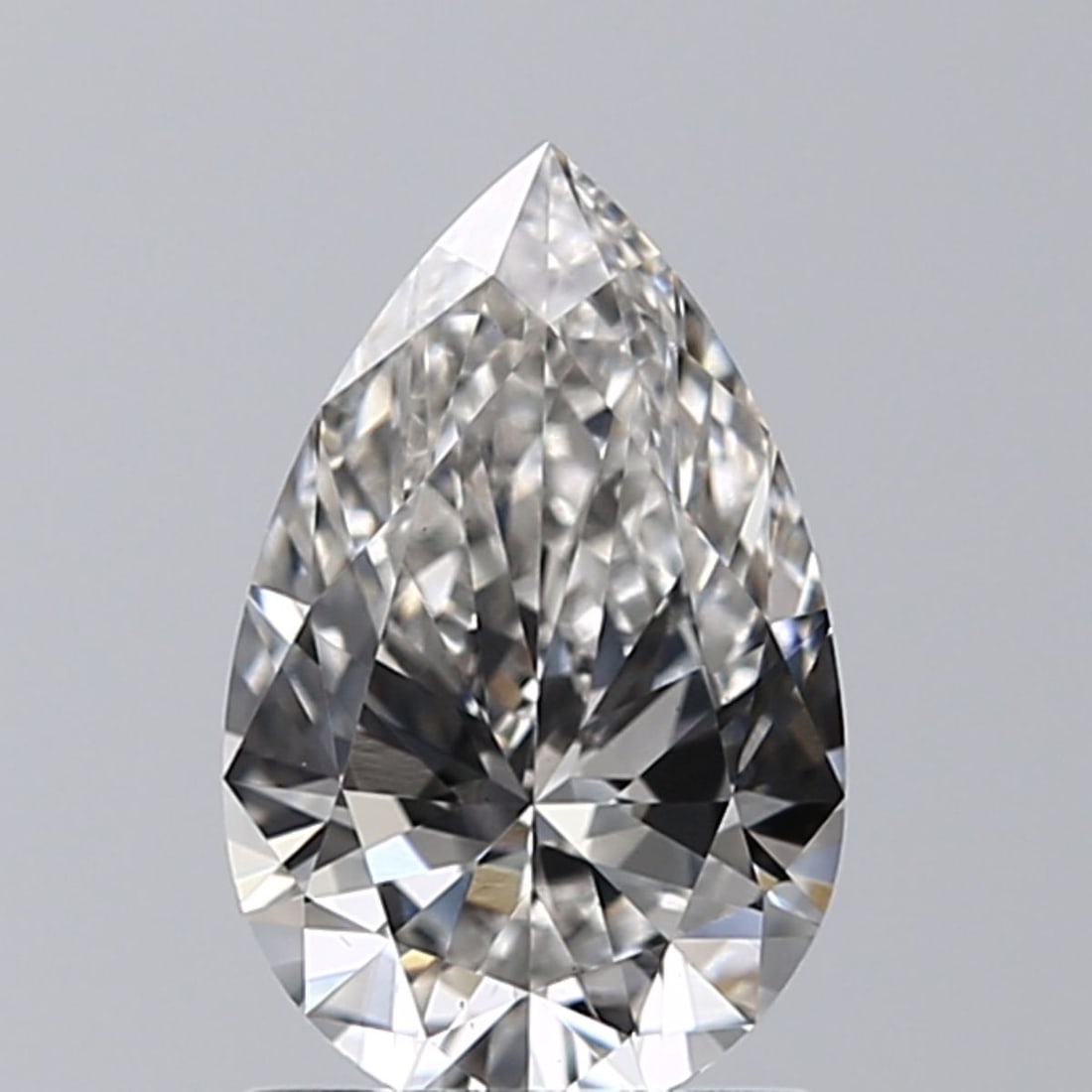 Loose Diamond - PEAR 1.21ct G VS1: Loose Diamond - PEAR 1.21ct G VS1 Source: This is a real non-mined Diamond that has been grown in a lab Shape: PEAR Carats: 1.21 Color: G Clarity: VS1 Certification: IGI Video: Video Link Additional