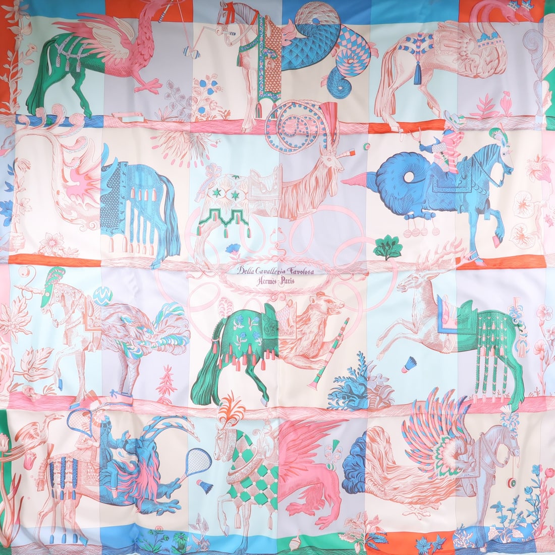 HERMES Silk Scarf 90x90 Red Blue Green Elegant Accessory: HERMES Silk Scarf 90x90 Red Blue Green Elegant Accessory Elevate your accessory collection with this exquisite HERMES scarf. Crafted from luxurious silk, this scarf features a vibrant red base complem