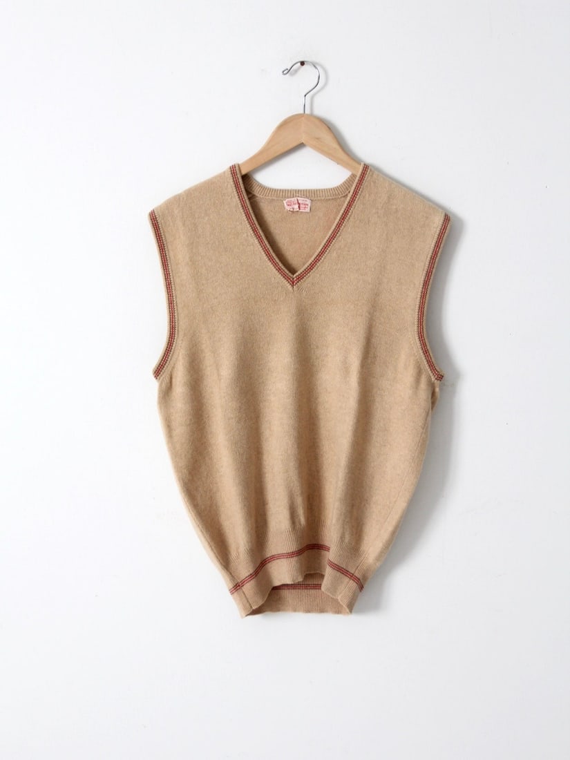 1960s Saks Fifth Avenue Cashmere Vest by Caerlee Scotland (1 of 8)