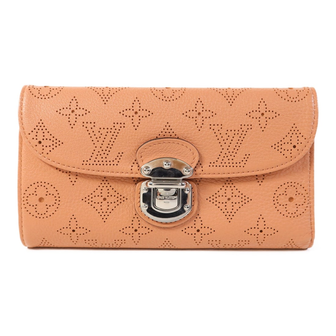 Louis Vuitton Amelia Mahina Pink Tri Fold Wallet: Louis Vuitton Amelia Mahina Pink Tri Fold Wallet This Louis Vuitton Amelia trifold long wallet features a stylish design crafted from pink calfskin leather. Made in France, it is designed for women an