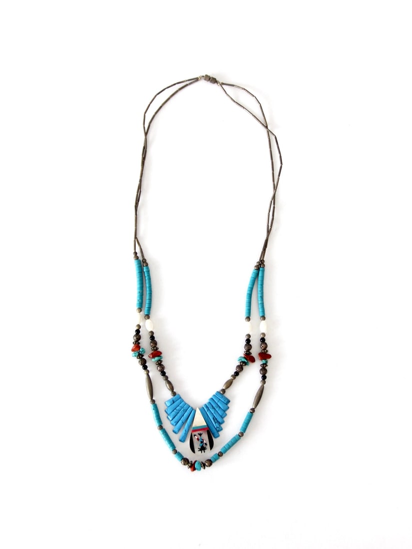 Vintage Southwestern Turquoise Necklace Native American Pendant 25 Inch: Vintage Southwestern Turquoise Necklace Native American Pendant 25 Inch Discover a beautiful vintage Southwestern turquoise necklace from our Stylist Collection. This stunning double strand piece feat