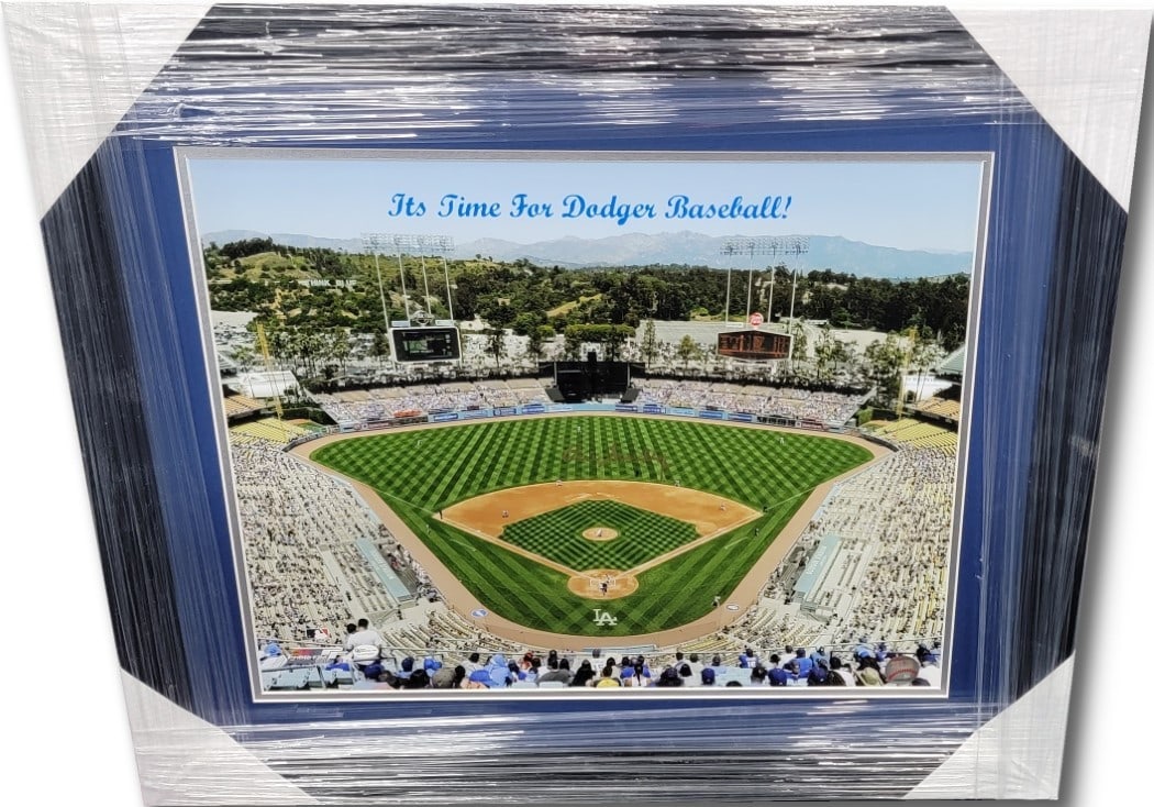 Vin Scully Framed 16x20 Autographed Photo Dodgers Online Authentics (1 of 4)