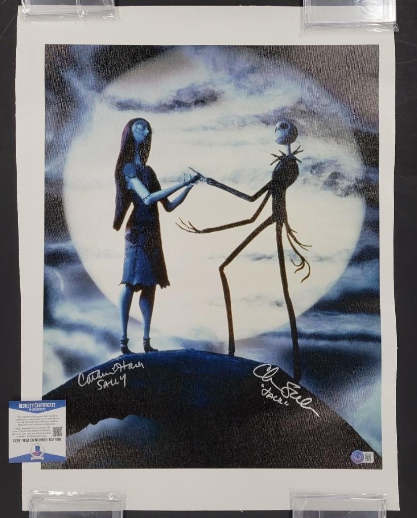 Nightmare Before Christmas 16x20 Canvas Signed by Sarandon and O'Hara Beckett Authenticated: Nightmare Before Christmas 16x20 Canvas Signed by Sarandon and O'Hara Beckett Authenticated This original 16x20 canvas photograph from the movie The Nightmare Before Christmas features authentic signa