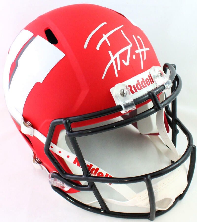 Beckett signed Wisconsin Badgers Amp Speed full size helmet T.J. Watt silver (1 of 10)