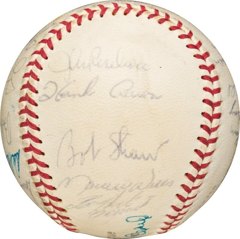 Roberto Clemente 1962 All-Star Team Signed Baseball PSA DNA JSA COA: Roberto Clemente 1962 All-Star Team Signed Baseball PSA DNA JSA COA This official National League baseball is a remarkable piece of sports history, signed by 24 members of the 1962 National League