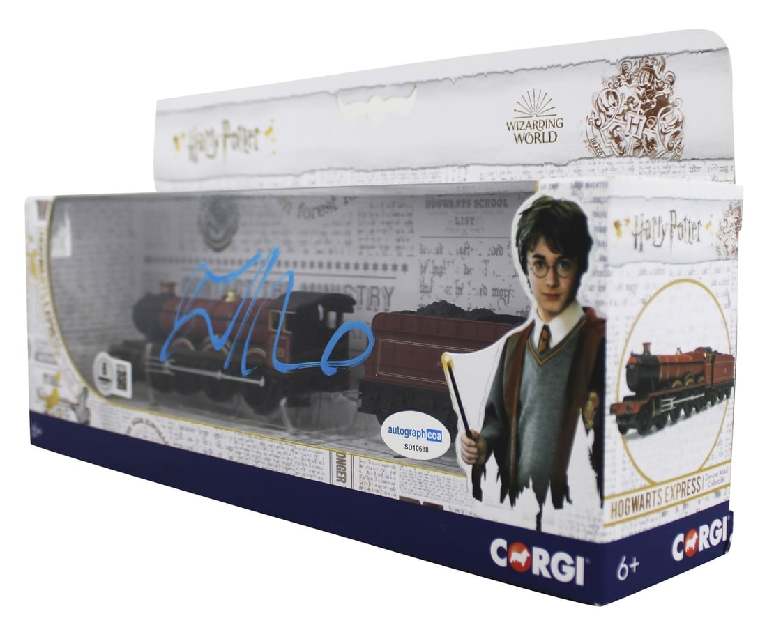 Daniel Radcliffe Signed Harry Potter Hogwarts Express Train BAS Certified - 2