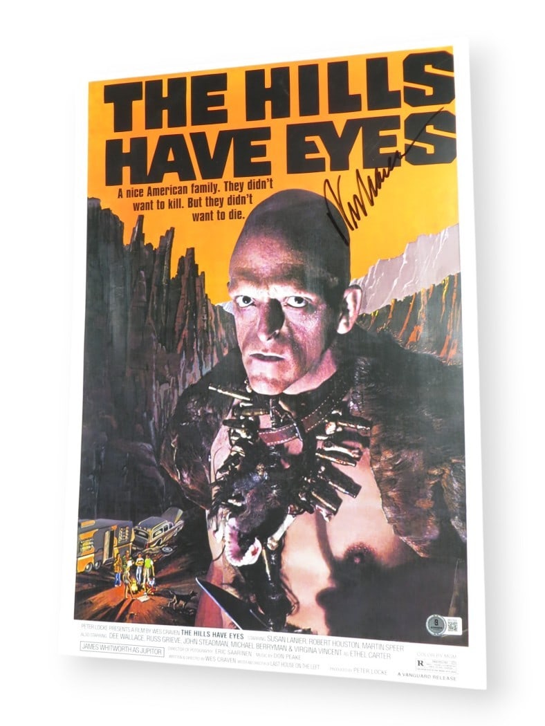 Wes Craven Alexandre Aja Signed 13.6x20 Poster The Hills Have Eyes Beckett Authenticated: Wes Craven Alexandre Aja Signed 13.6x20 Poster The Hills Have Eyes Beckett Authenticated This original double-sided poster from 'The Hills Have Eyes' features the autographs of renowned directors Wes 