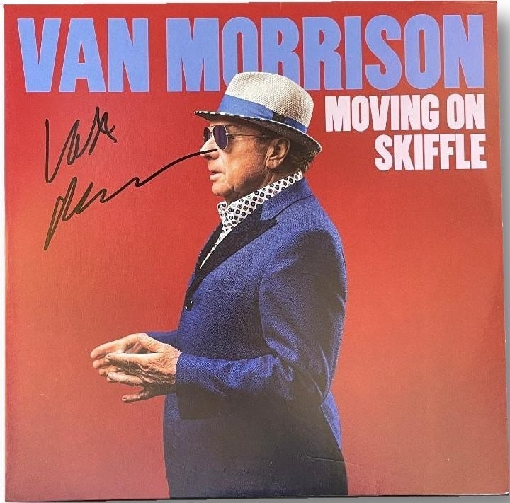 Van Morrison Moving On Skiffle Autographed Album Sleeve with Vinyl JSA: Van Morrison Moving On Skiffle Autographed Album Sleeve with Vinyl JSA Own a piece of music history with this Van Morrison autographed record album sleeve for the 'Moving On Skiffle' album, which incl
