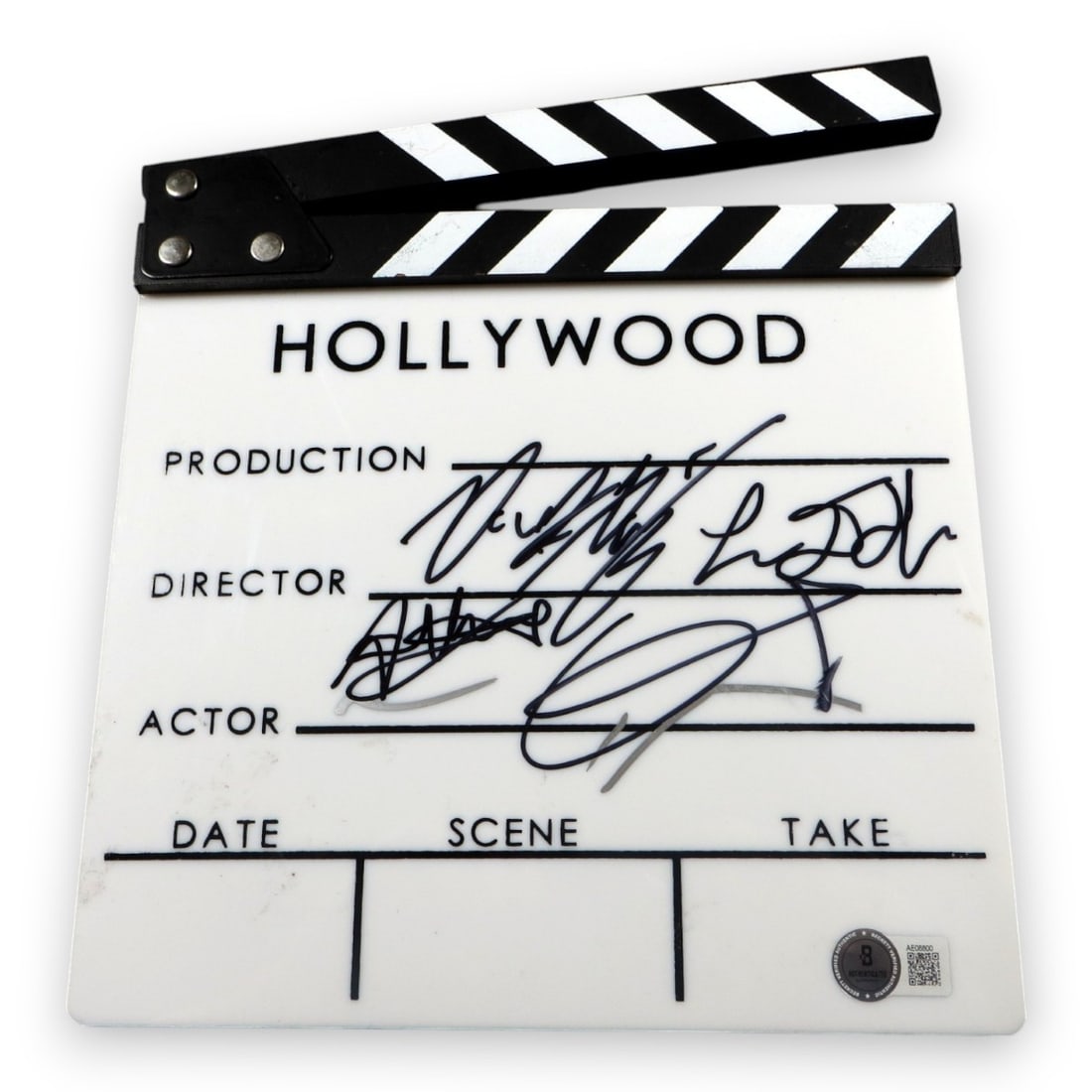 The Thicket Multi Signed Clapper Peter Dinklage Juliette Lewis Beckett Authenticated: The Thicket Multi Signed Clapper Peter Dinklage Juliette Lewis Beckett Authenticated This original movie clapperboard is a unique collectible signed by renowned actors Peter Dinklage, Juliette Lewis, 