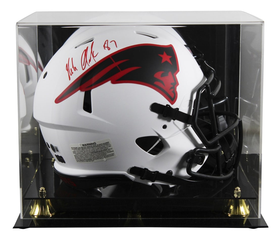 Rob Gronkowski Signed New England Patriots Lunar Helmet with Beckett Authentication: Rob Gronkowski Signed New England Patriots Lunar Helmet with Beckett Authentication This autographed Lunar Riddell Full Size Speed Proline Helmet has been personally signed by Rob Gronkowski of the Ne