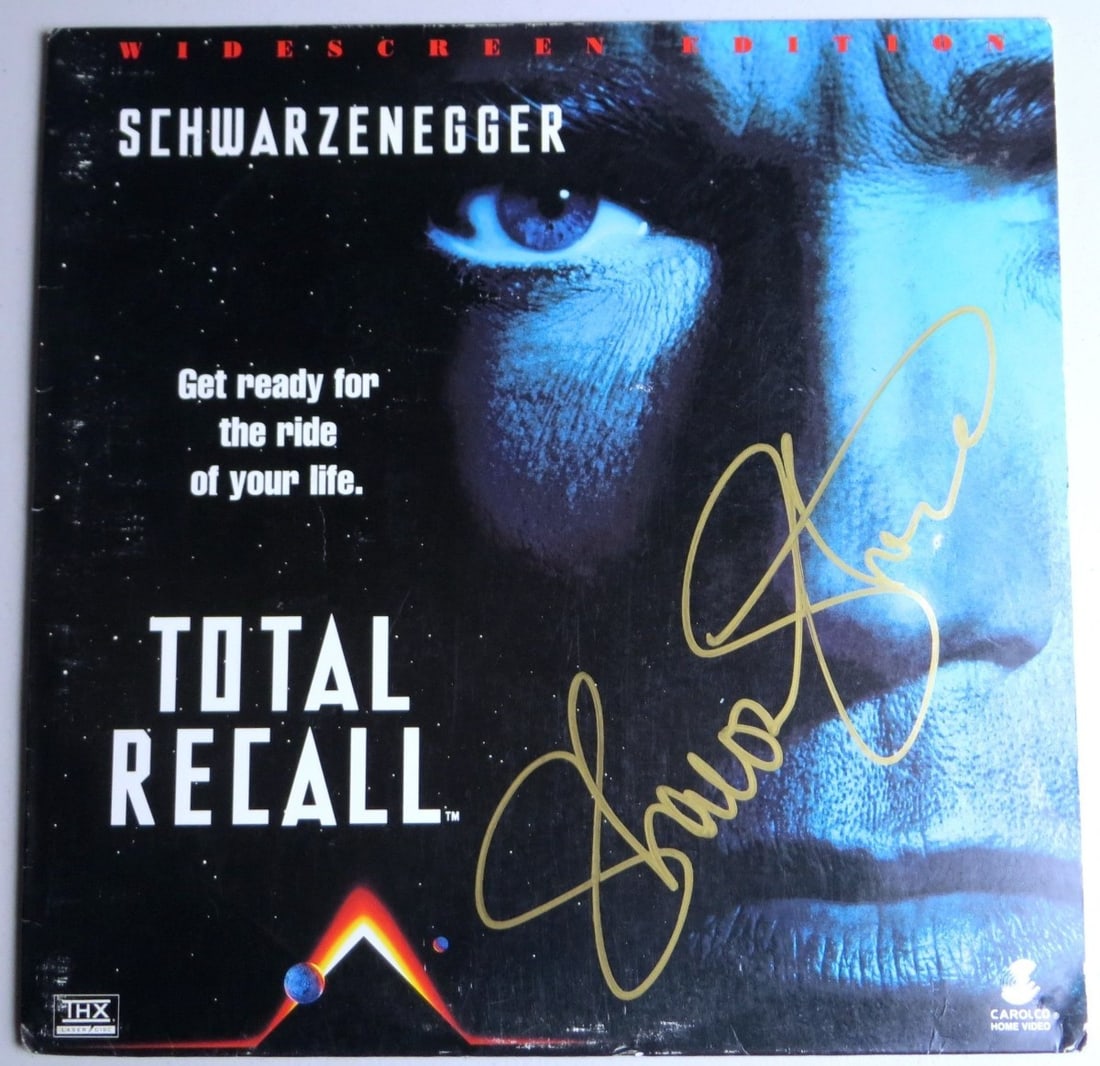 Sharon Stone Hand Signed Total Recall Laserdisc Cover JSA Authenticated: Sharon Stone Hand Signed Total Recall Laserdisc Cover JSA Authenticated This is an original laserdisc cover from the film "Total Recall," signed by Sharon Stone. The autograph has been authenticated b