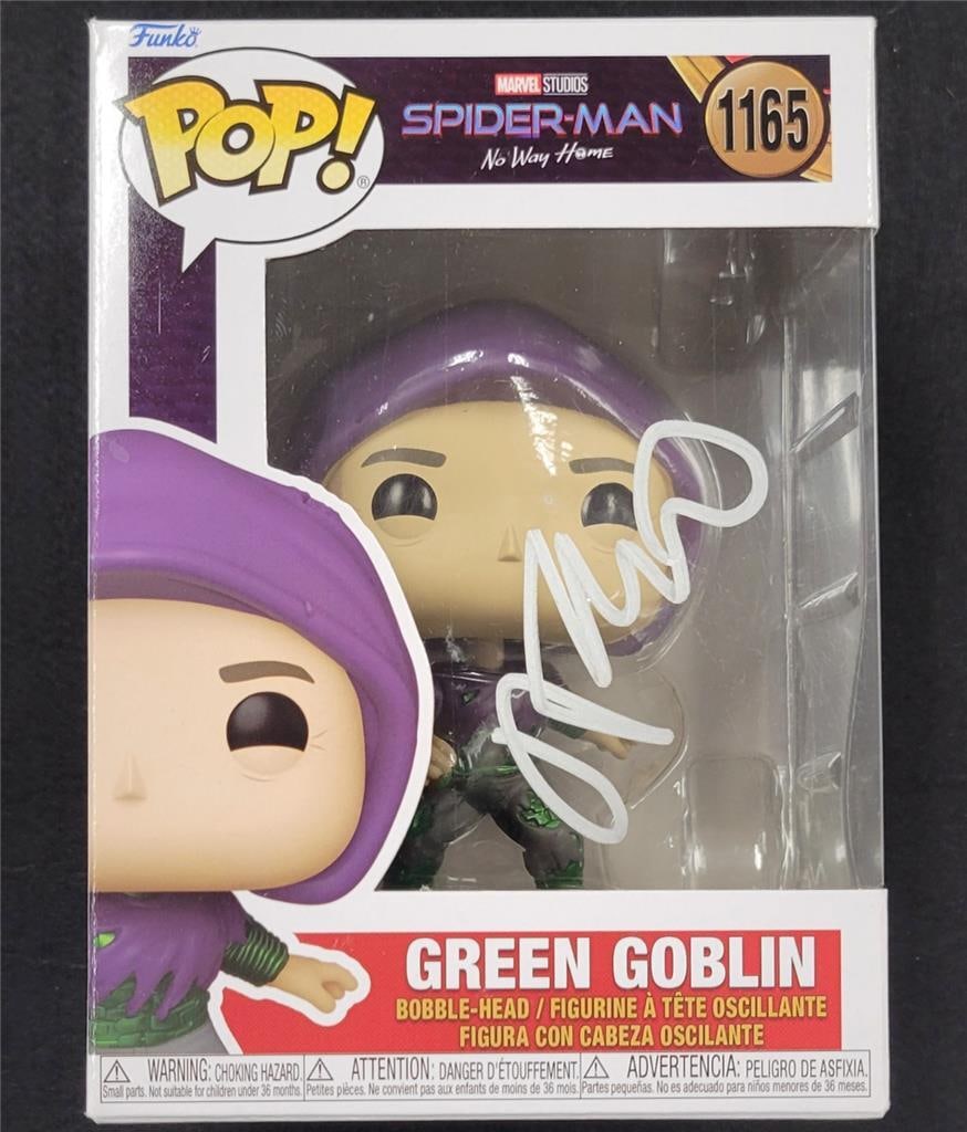 Green Goblin Funko Pop signed by James Franco Beckett authenticated Spider-Man collectible: Green Goblin Funko Pop signed by James Franco Beckett authenticated Spider-Man collectible This is an original Green Goblin Funko Pop! from Spider-Man, signed by James Franco. The autograph is authent