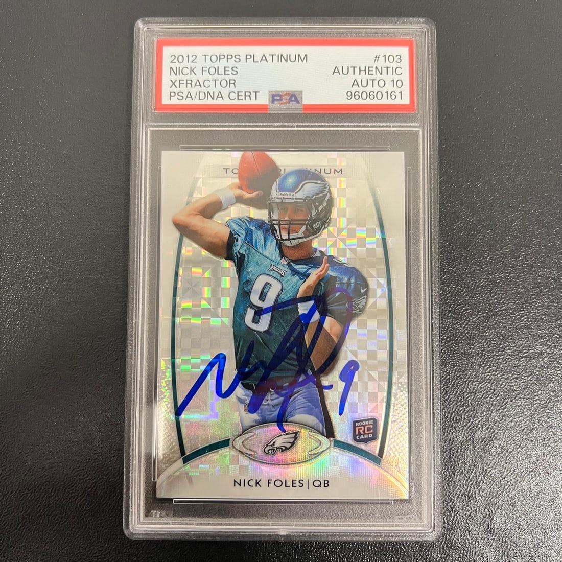2012 Topps Platinum Nick Foles Autographed Card PSA 10 Eagles: 2012 Topps Platinum Nick Foles Autographed Card PSA 10 Eagles This 2012 Topps Platinum #103 Nick Foles card is a must-have for any Philadelphia Eagles fan. Featuring the authentic autograph of Foles, 