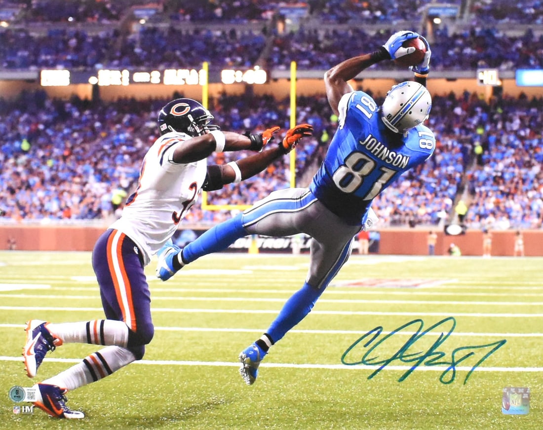 16x20 Signed Photo of Calvin Johnson Making Catch Beckett Authenticated (1 of 2)