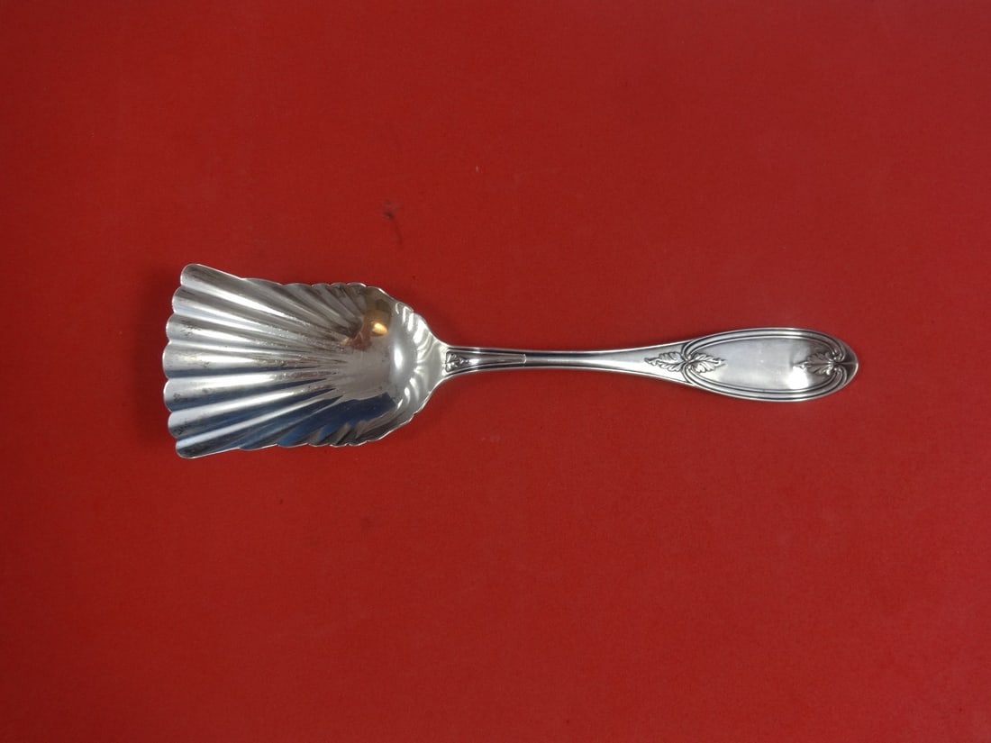 Gale & Caldwell Olive Pattern Coin Silver Cracker Scoop 9.5 inches C1850 (1 of 1)