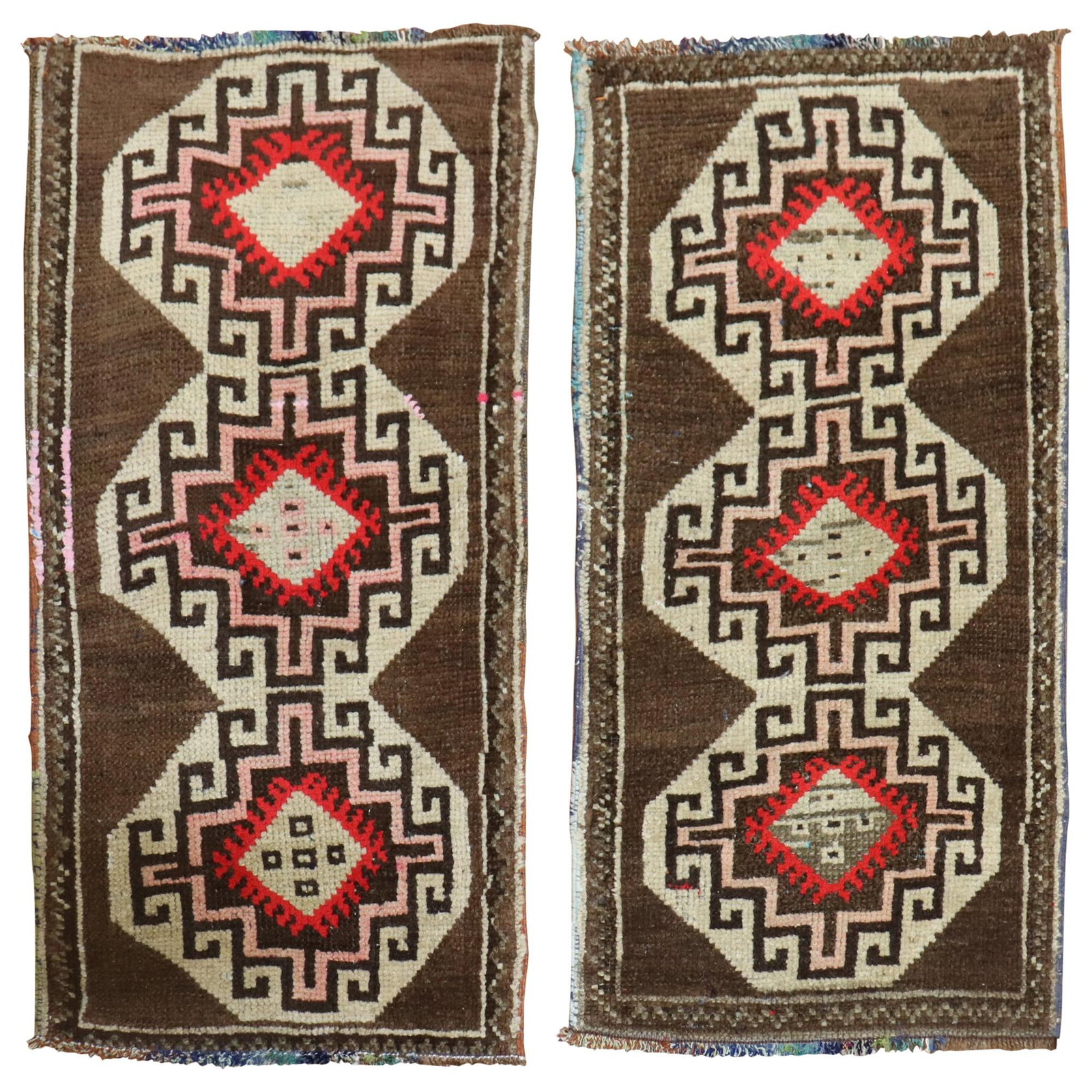 Set of 2 Mid-20th Century Turkish Anatolian Rugs Rustic Wool Hand-Knotted: Set of 2 Mid-20th Century Turkish Anatolian Rugs Rustic Wool Hand-Knotted This exquisite pair of mid-20th century Turkish Anatolian rugs showcases a rustic style with a captivating tribal motif in red