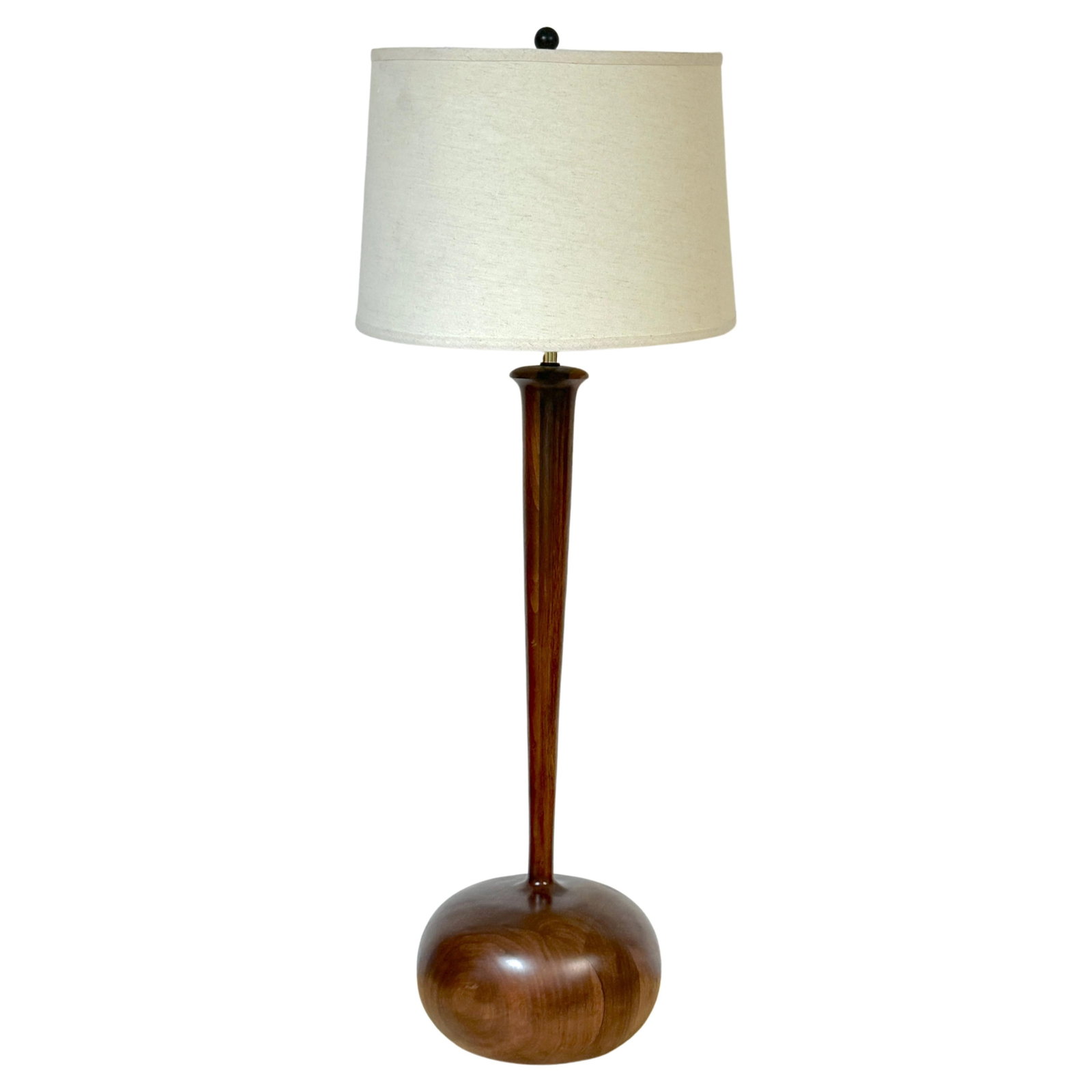 Sculptural Walnut Table Lamp Inspired by Philip Powell Inlaid Brass Accents: Sculptural Walnut Table Lamp Inspired by Philip Powell Inlaid Brass Accents This monumental sculpted and inlaid walnut lamp, inspired by the designs of Philip Powell, was hand-made in the United State