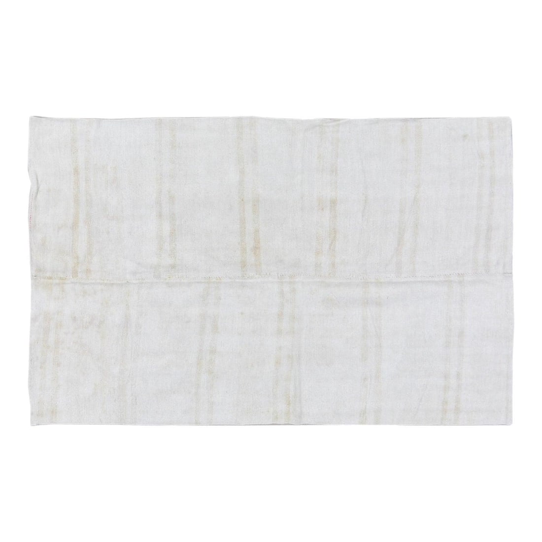 Turkish Hemp Flatweave Rug in Beige 4'1" x 6'8" Vintage Style: Turkish Hemp Flatweave Rug in Beige 4'1" x 6'8" Vintage Style This vintage Turkish flatweave hemp rug is crafted using traditional techniques, offering a blend of timeless artistry and modern design. 