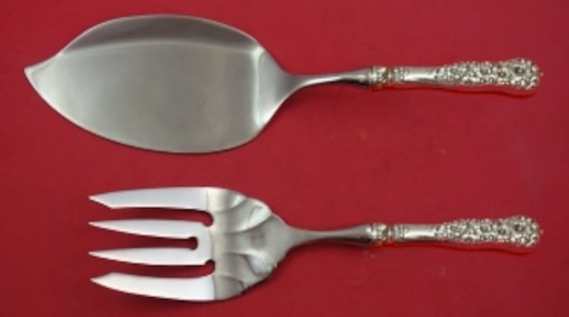 Dominick Haff Rococo Sterling Silver Fish Serving Set: Dominick Haff Rococo Sterling Silver Fish Serving Set This is a sterling silver fish serving set in the Rococo pattern by Dominick & Haff, crafted in the United States between 1850 and 1899. The set i