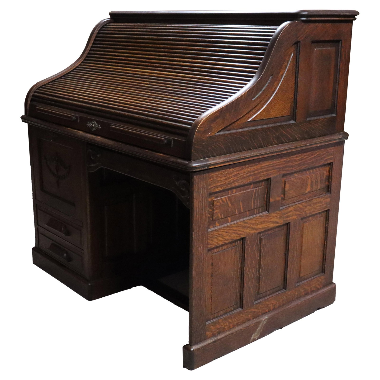 Antique Gunn Furniture Co. S-Roll Top Oak Desk c1920: Antique Gunn Furniture Co. S-Roll Top Oak Desk c1920 This exquisite Antique Gunn Furniture Co. Oak S-Roll Top Paneled Single Pedestal Desk, crafted around 1920, showcases a timeless S-roll top design.