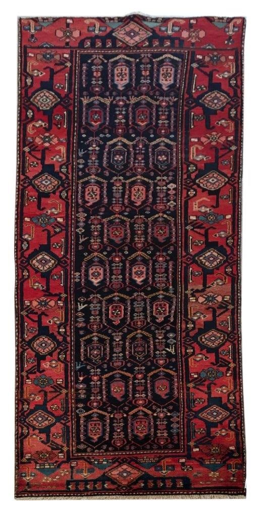 Authentic 3.5 x 9.6 Persian Hamadan Runner Rug Handmade in Iran: Authentic 3.5 x 9.6 Persian Hamadan Runner Rug Handmade in Iran Free continental US Shipping Discover the elegance of our handcrafted Persian Hamadan Runner Rug, measuring 3' 5" x 9' 6". This exquisit