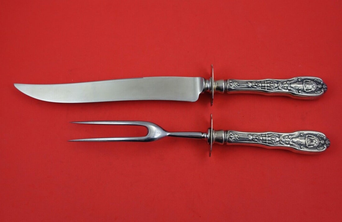 Gorham Mythologique Sterling Silver 2-Piece Roast Carving Set: Gorham Mythologique Sterling Silver 2-Piece Roast Carving Set Elevate your dining experience with the exquisite Mythologique Sterling Silver Roast Carving Set by Gorham. This elegant 2-piece set inclu