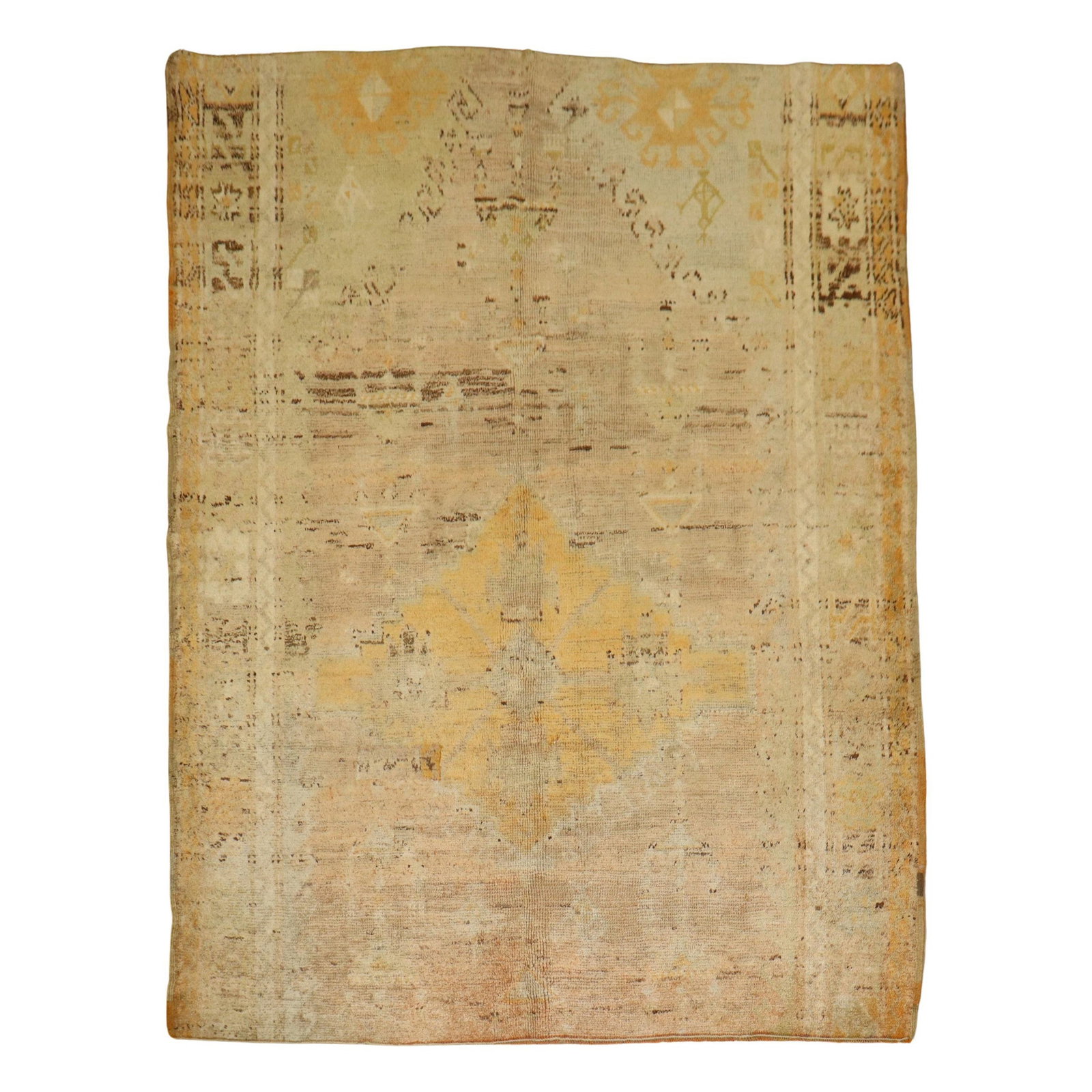 Early 20th Century Turkish Oushak Wool Rug in Gold Tones 5'3 x 6'6: Early 20th Century Turkish Oushak Wool Rug in Gold Tones 5'3 x 6'6 Discover the beauty of this Gold Antique Turkish Oushak Rug, a stunning piece that brings warmth and character to any space. Crafted 