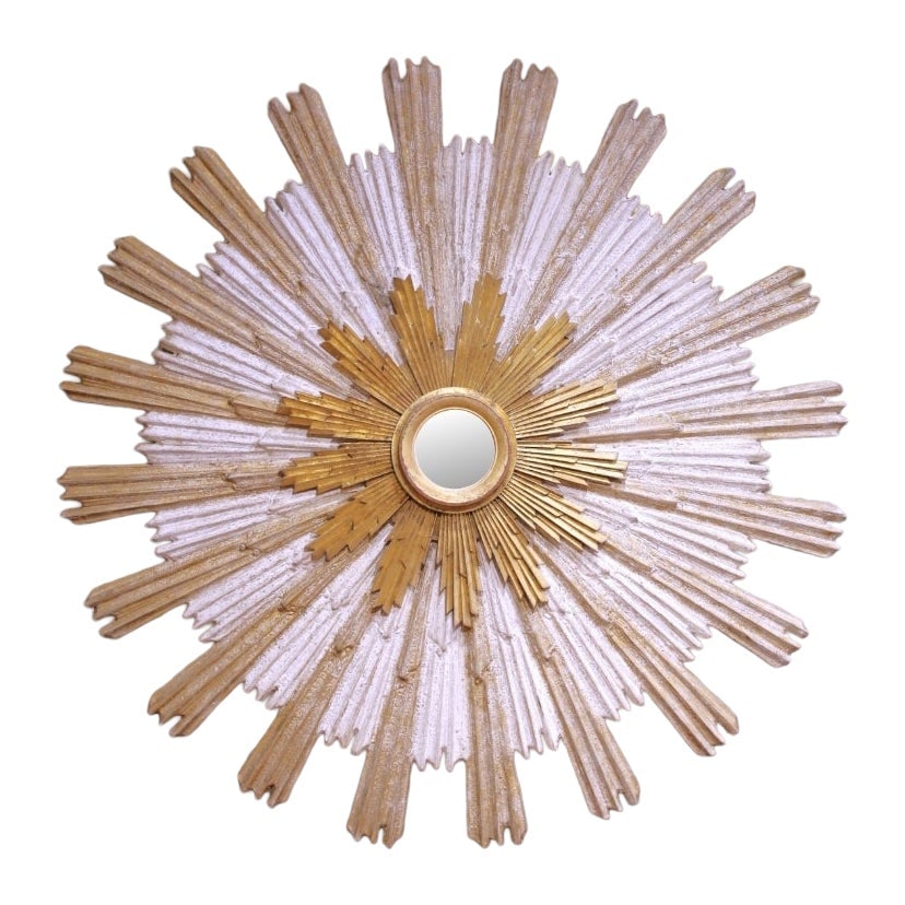 Monumental Vintage Italian Giltwood Sunburst Mirror 62.75 Inch: Monumental Vintage Italian Giltwood Sunburst Mirror 62.75 Inch Enhance your space with this exquisite Vintage Italian Carved Giltwood Sunburst Mirror, measuring 62.75 inches in diameter. Crafted circa