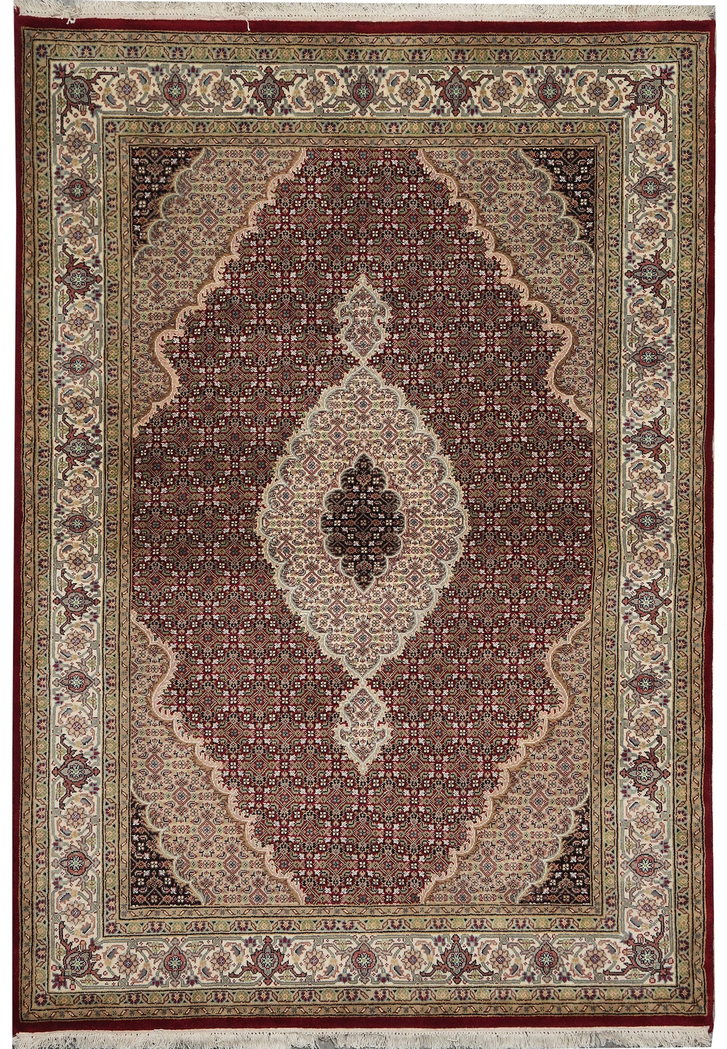 5 x 7 Persian Hamadan Wool Silk Rug Hand Knotted Traditional Medallion: 5 x 7 Persian Hamadan Wool Silk Rug Hand Knotted Traditional Medallion Free continental US Shipping This 5 x 7 traditional Persian Hamadan room rug is expertly hand-knotted from premium quality wool w