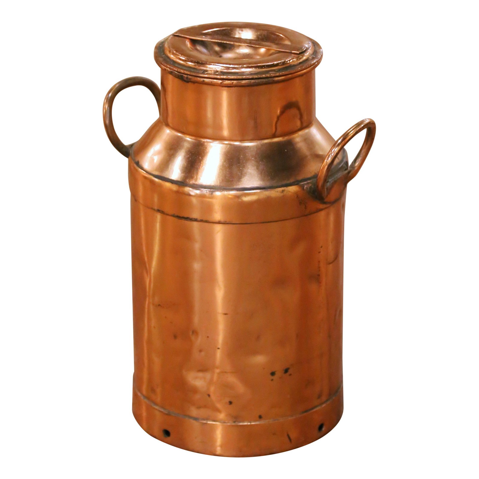 Antique French Handcrafted Copper Dairy Can With Lid and Side Handles Circa 1890: Antique French Handcrafted Copper Dairy Can With Lid and Side Handles Circa 1890 This late 19th-century French milk can is crafted from hand-hammered, polished copper and features a cylindrical body w