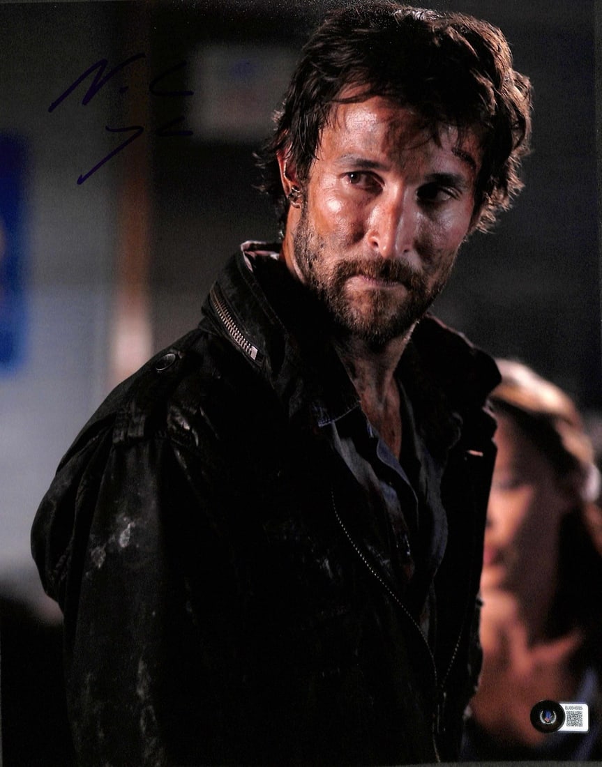 Noah Wyle Signed 11x14 Photograph Beckett Certified (1 of 1)