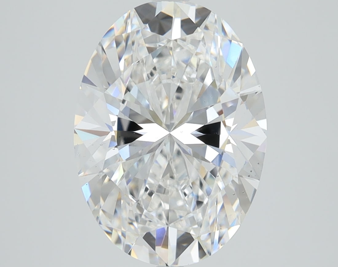 Loose Diamond - OVAL 3.83ct E VS2: Loose Diamond - OVAL 3.83ct E VS2 Source: This is a real non-mined Diamond that has been grown in a lab Shape: OVAL Carats: 3.83 Color: E Clarity: VS2 Certification: IGI Condition: Pre-Owned