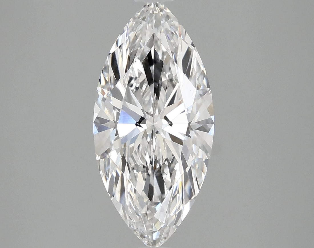 Loose Diamond - MARQUISE 2.07ct D VS1: Loose Diamond - MARQUISE 2.07ct D VS1 Source: This is a real non-mined Diamond that has been grown in a lab Shape: MARQUISE Carats: 2.07 Color: D Clarity: VS1 Certification: IGI Condition: Pre-Owned