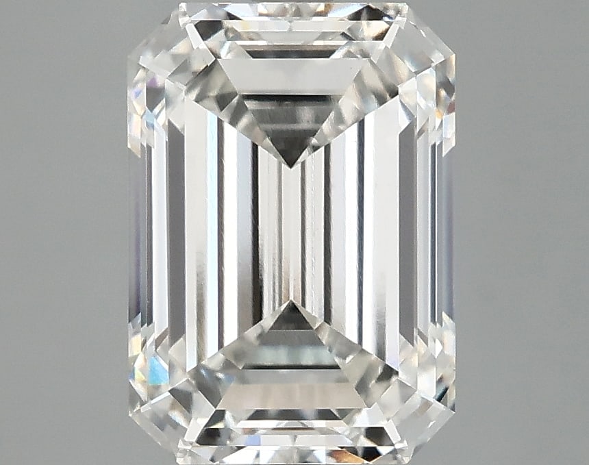 Loose Diamond - EMERALD 3.55ct F VVS2: Loose Diamond - EMERALD 3.55ct F VVS2 Source: This is a real non-mined Diamond that has been grown in a lab Shape: EMERALD Carats: 3.55 Color: F Clarity: VVS2 Certification: IGI Condition: Pre-Owned A
