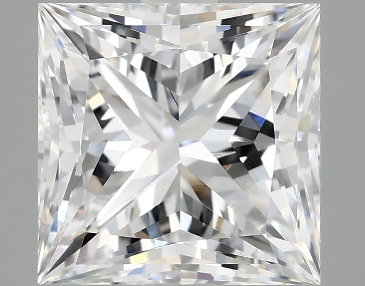 Loose Diamond - PRINCESS 2.42ct E VVS2: Loose Diamond - PRINCESS 2.42ct E VVS2 Source: This is a real non-mined Diamond that has been grown in a lab Shape: PRINCESS Carats: 2.42 Color: E Clarity: VVS2 Certification: IGI Condition: Pre-Owned