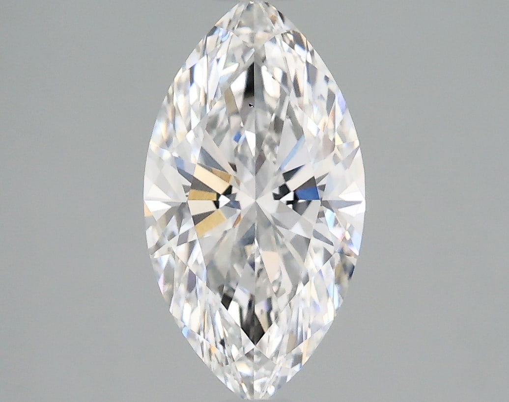 Loose Diamond - MARQUISE 1.53ct E VS1: Loose Diamond - MARQUISE 1.53ct E VS1 Source: This is a real non-mined Diamond that has been grown in a lab Shape: MARQUISE Carats: 1.53 Color: E Clarity: VS1 Certification: IGI Condition: Pre-Owned A