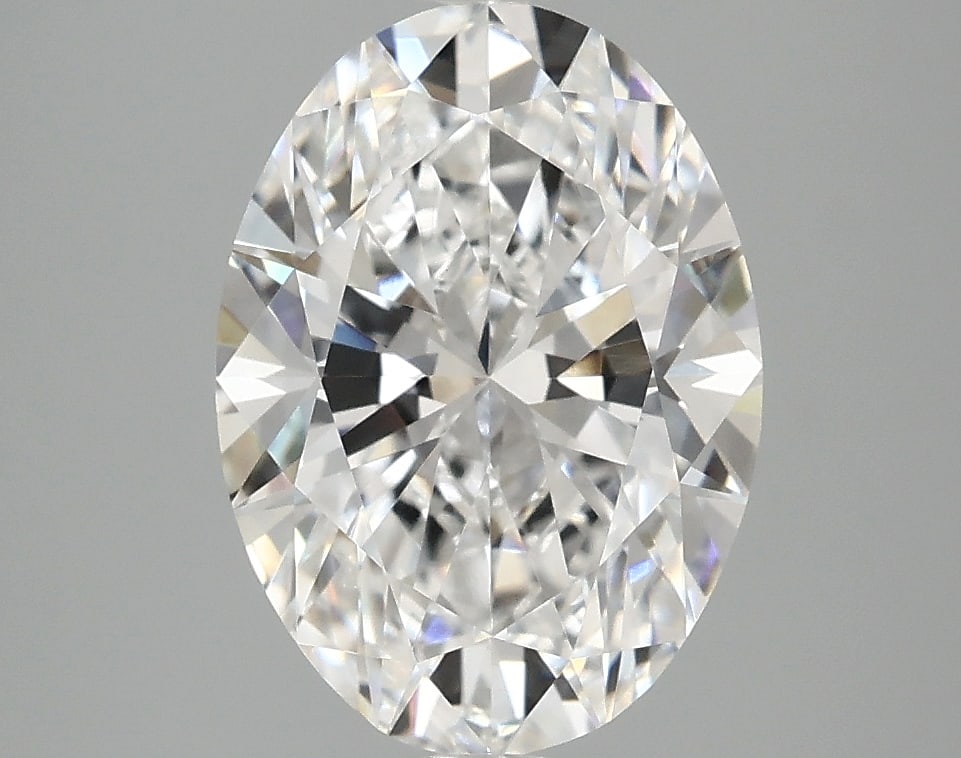 Loose Diamond - OVAL 3.03ct E VVS2: Loose Diamond - OVAL 3.03ct E VVS2 Source: This is a real non-mined Diamond that has been grown in a lab Shape: OVAL Carats: 3.03 Color: E Clarity: VVS2 Certification: IGI Condition: Pre-Owned Additio