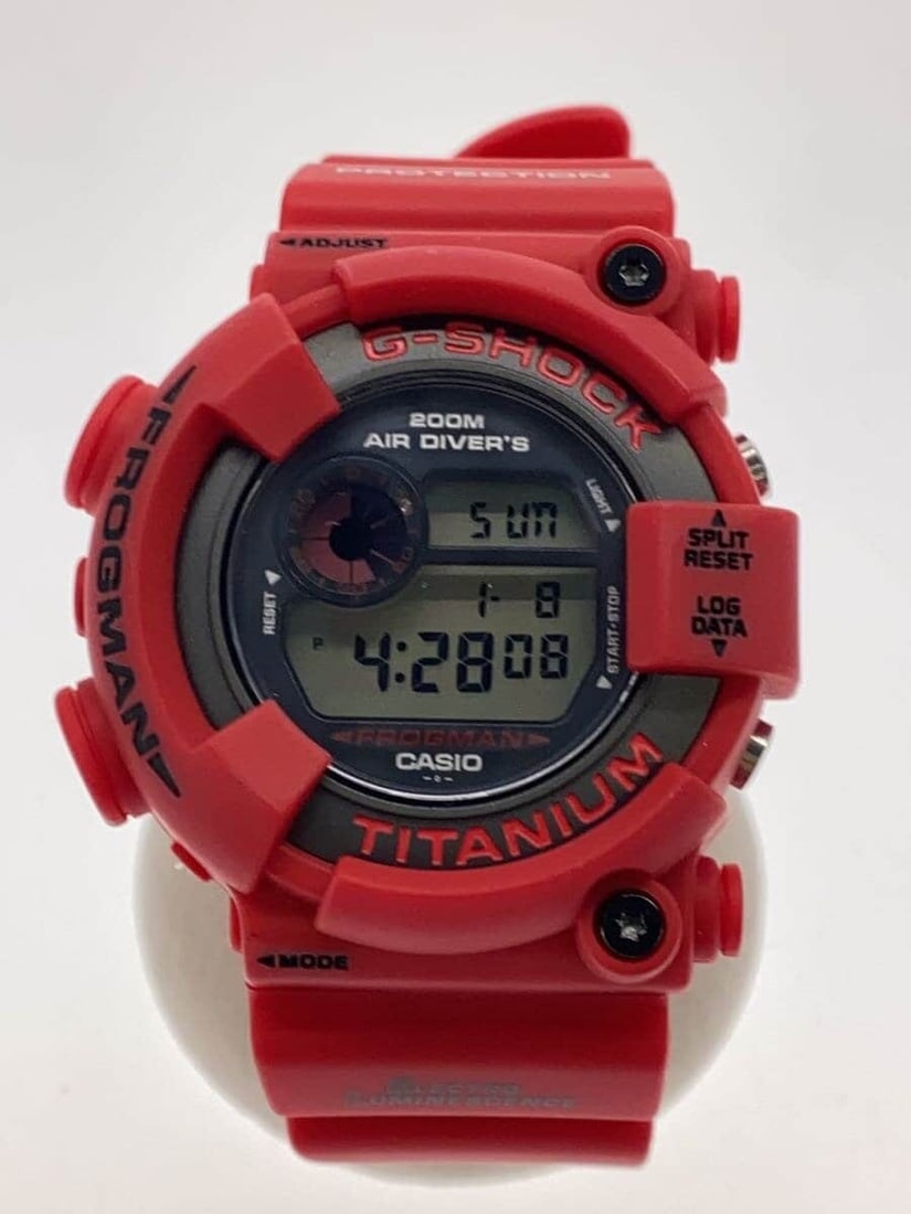Red Casio G Shock DW 8200F 4JR Men's Wristwatch (1 of 6)