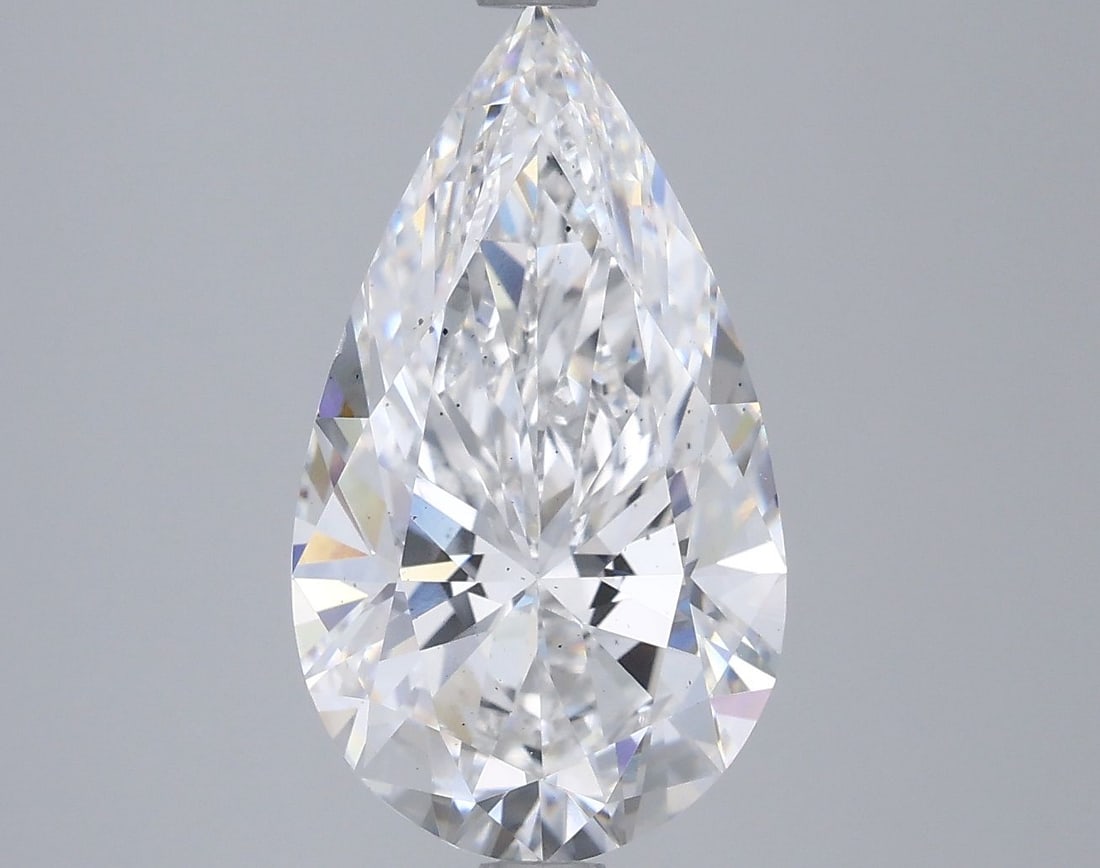 Loose Diamond - PEAR 4.01ct E VS2: Loose Diamond - PEAR 4.01ct E VS2 Source: This is a real non-mined Diamond that has been grown in a lab Shape: PEAR Carats: 4.01 Color: E Clarity: VS2 Certification: IGI Video: