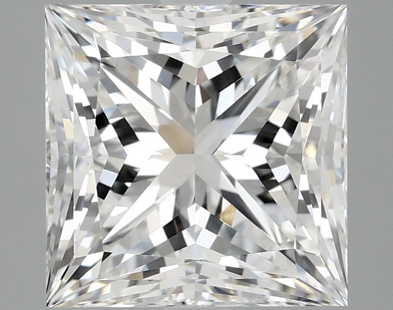 Loose Diamond - PRINCESS 3.1ct E VVS2: Loose Diamond - PRINCESS 3.1ct E VVS2 Source: This is a real non-mined Diamond that has been grown in a lab Shape: PRINCESS Carats: 3.1 Color: E Clarity: VVS2 Certification: IGI Condition: Pre-Owned
