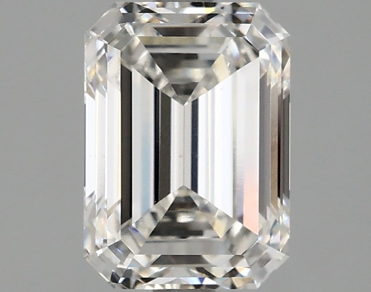 Loose Diamond - EMERALD 2.06ct F VS1: Loose Diamond - EMERALD 2.06ct F VS1 Source: This is a real non-mined Diamond that has been grown in a lab Shape: EMERALD Carats: 2.06 Color: F Clarity: VS1 Certification: IGI Condition: Pre-Owned Add