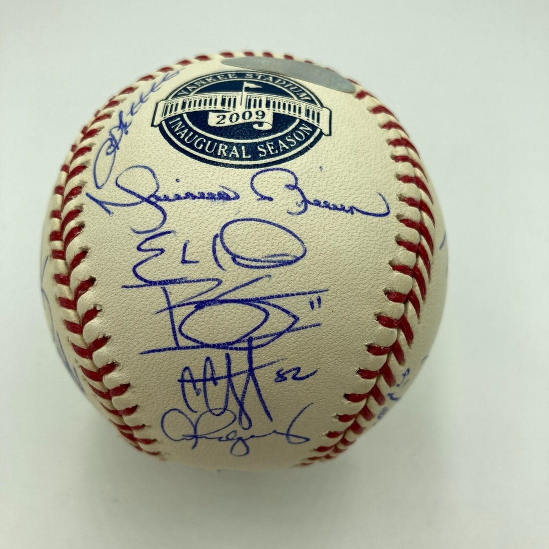 2009 Yankees World Series Team Signed Baseball Jeter Rivera JSA Authenticated (1 of 10)