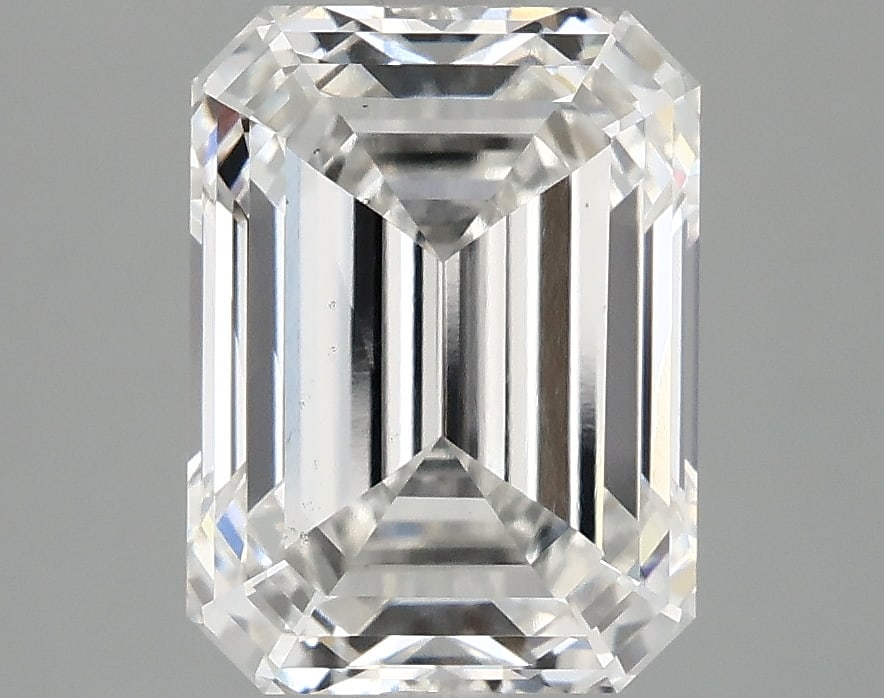 Loose Diamond - EMERALD 3.2ct F VS2: Loose Diamond - EMERALD 3.2ct F VS2 Source: This is a real non-mined Diamond that has been grown in a lab Shape: EMERALD Carats: 3.2 Color: F Clarity: VS2 Certification: IGI Condition: Pre-Owned Addit