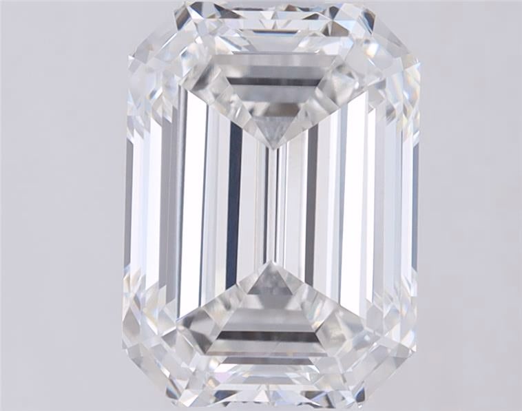 Loose Diamond - EMERALD 3.88ct E VS2: Loose Diamond - EMERALD 3.88ct E VS2 Source: This is a real non-mined Diamond that has been grown in a lab Shape: EMERALD Carats: 3.88 Color: E Clarity: VS2 Certification: IGI Condition: Pre-Owned Add