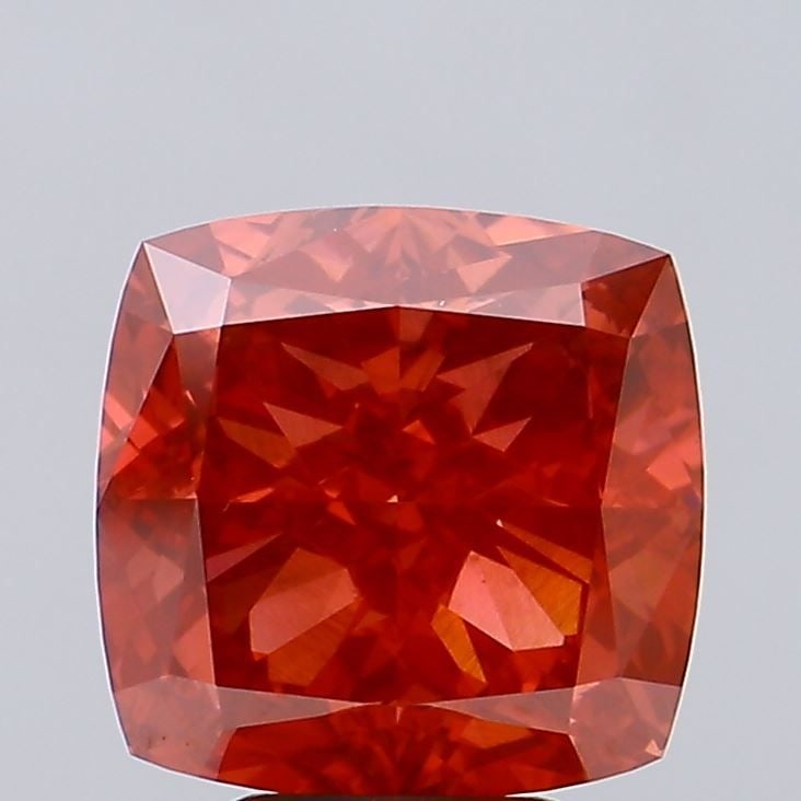 Loose Diamond - CUSHION BRILLIANT 5.5ct Fancy Vivid Red VS2: Loose Diamond - CUSHION BRILLIANT 5.5ct Fancy Vivid Red VS2 Source: This is a real non-mined Diamond that has been grown in a lab Shape: CUSHION BRILLIANT Carats: 5.5 Color: Fancy Vivid Red Certificat